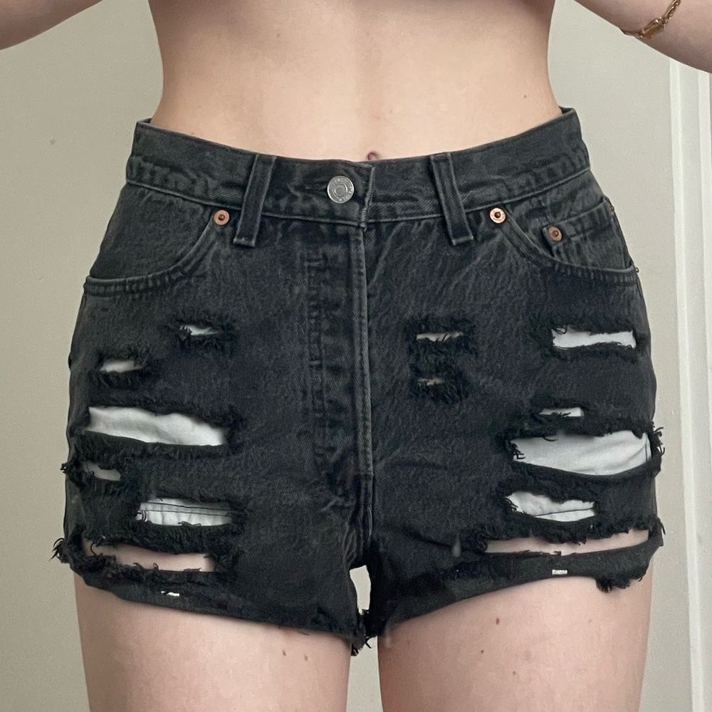 Vintage ripped Levi’s shorts